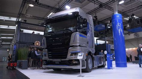 Iaa Transportation Quantron Zeigt Neuen Wasserstoff Lkw Iaa