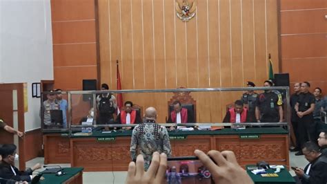 Vonis Teddy Minahasa Lebih Ringan Dari Tuntutan Jaksa Kok Bisa