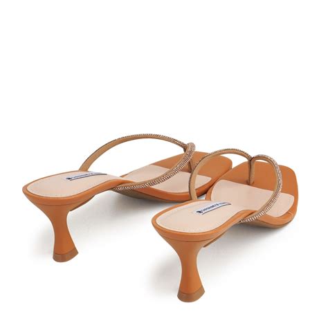 Tamanco Nude Almond Salto Médio Pedras Cristal Nude