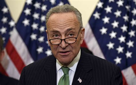 Campaign to honor of Irish Vietnam hero gets boost from Schumer