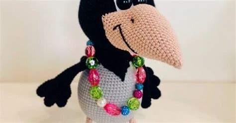 1000 схем амигуруми на русском: Вязаная ворона Алёна