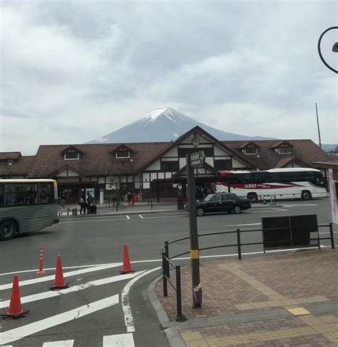 Mt. Fuji captured at Kawaguchiko Station [OC] : r/japanpics