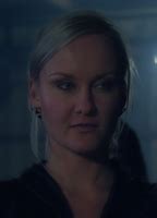 LAURA PETERSON Nude AZNude