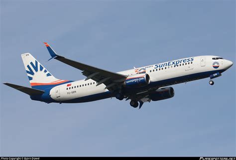 TC SEN SunExpress Boeing 737 8HC WL Photo by Björn Düwel ID 1118220