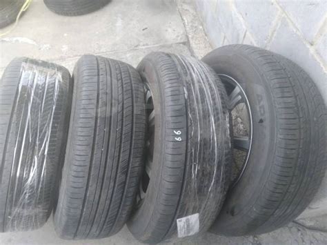 Продам летние колеса 215/60-16 Yokohama на литых дисках 114,3х5, 16", 1 ...
