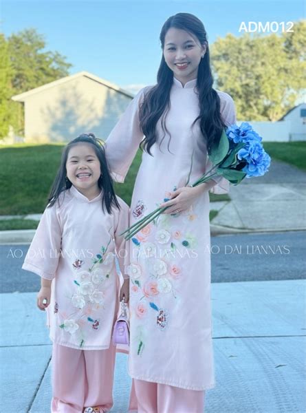 Ao D I M T Ket Hoa M U Nude H Ng