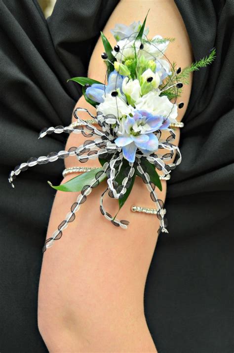 352 Best Images About Prom And Homecoming On Pinterest Prom Corsage