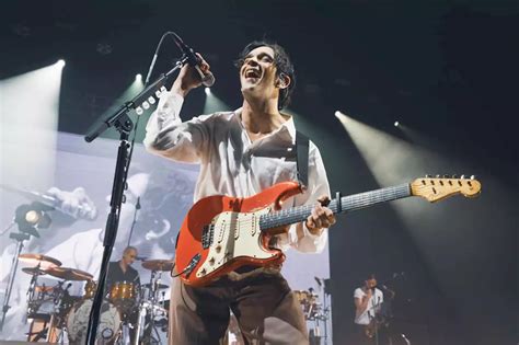 The Cancels Shows After Band S Same Sex Kiss Controversy In