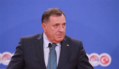 Dodik najavio razgovor sa Boreljom Ti stranci brane svoje smeće