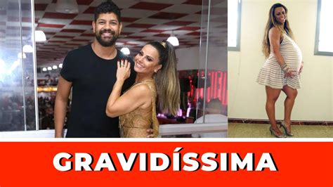 GRAVIDÍSSIMA VIVIANE ARAÚJO ESTÁ Á ESPERA DO PRIMEIRO FILHO