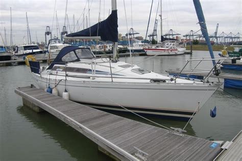 1985 Beneteau First 305 Sail Boat For Sale