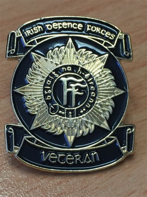 Irish Army Defence Forces Veterans Badge – The Irish War