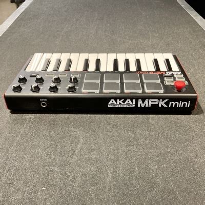 Gear Hunter Akai Mpk Mini Ii