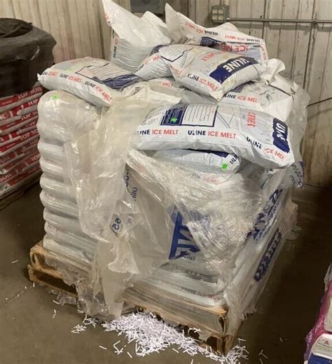 Skid Of Uline 50 Lbs Ice Melt Bags Iron Horse Auction Company
