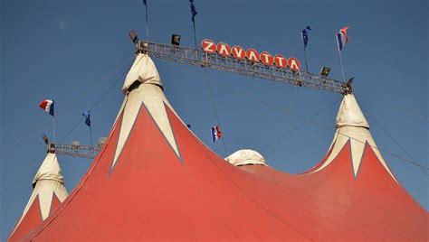 Le Cirque Zavatta S Installe Maintenant Menton Ici