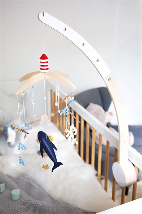 Mobile-Halterung „Seaside“ für Babys und Kinder| small foot Holzspielzeug