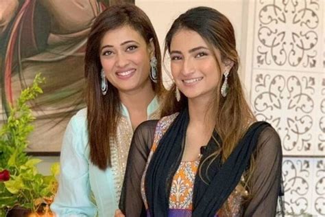 Palak Tiwari Reveals Mom Shweta S Reactions To Ibrahim Dating Rumours Says She Sends Links And