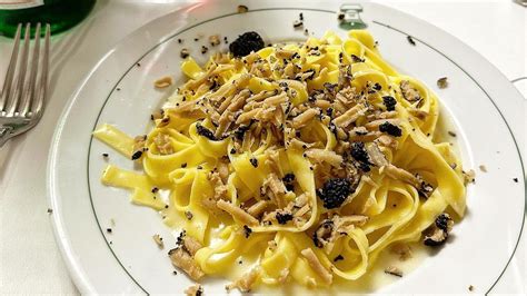 The Worlds Oldest Italian Restaurant Has Been Serving Pasta For Over