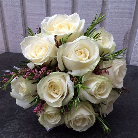 Pin By Erica Berry Flowers On Hand Tied Wedding Bouquets Wedding