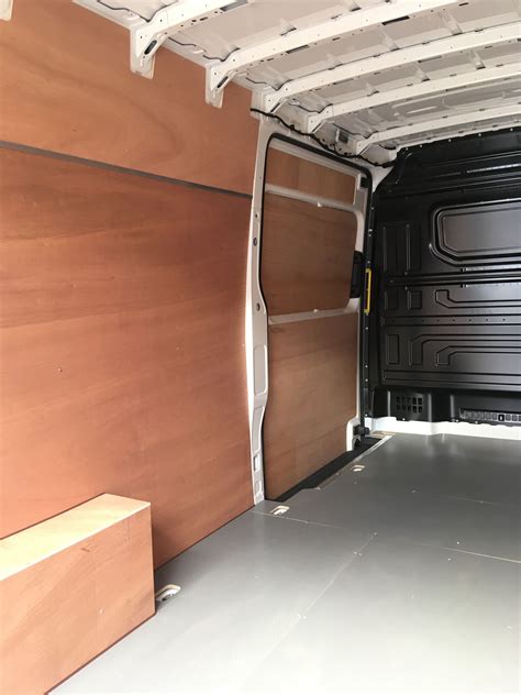 Vw Crafter Fitted With Plylining And Meshdeck Flooring Vw Crafter