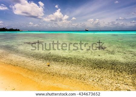 Raiatea Stock Images, Royalty-Free Images & Vectors | Shutterstock