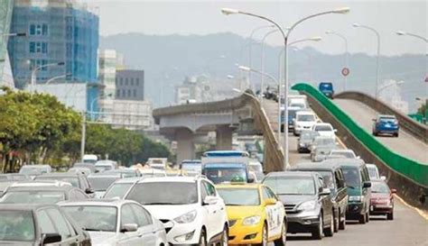 救內湖交通！他提1妙招不用蓋橋、蓋捷運 網讚爆 Yahoo奇摩汽車機車