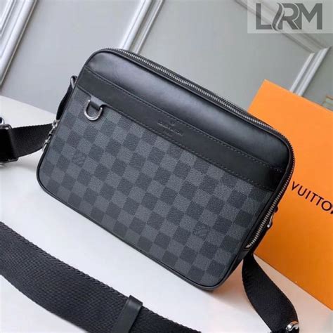 Louis Vuitton Trocadero Messenger Pm In Damier Graphite Canvas N