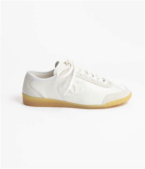 Sneakers Calfskin And Suede Calfskin White — Fashion Chanel