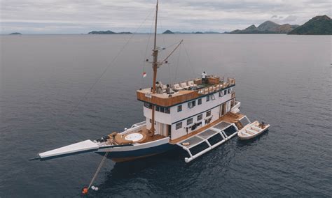 Sailing Trip Labuan Bajo In Uncover The Wondrous Indonesia S