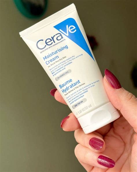 Cerave Moisturizing Cream Review I Had High Hopes The Pink Velvet Blog