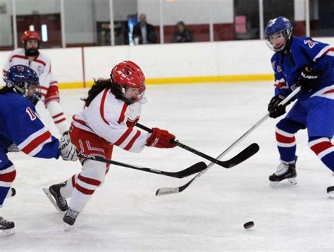 Pictures Of Anna Keaveney