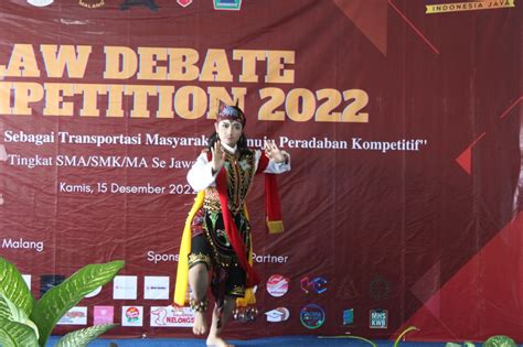 Lomba Debat Hukum Menjadi Terdepan Dalam Tata Negara Dan Interaksi