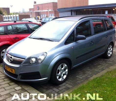 Opel Zafira Gespot Op Autoblog Nl