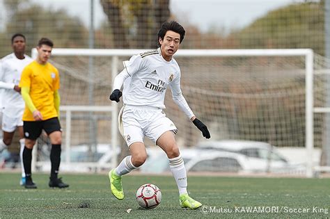 “ピピ”がベンゼマらと練習！レアル下部の16歳mf中井卓大がトップチームの練習参加 サッカーキング