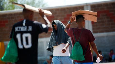 Migrantes De Nuevo Laredo Quedan Desprotegidos Ante Onda De Calor El