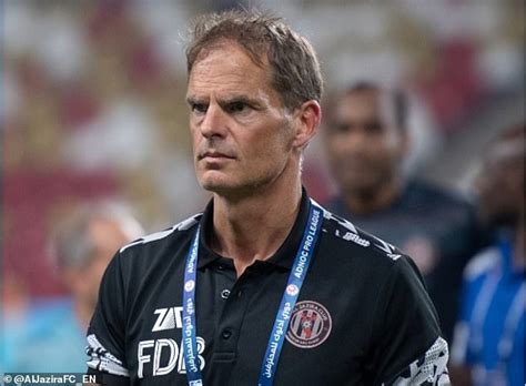 Frank de Boer est limogé par Al Jazira après seulement 14 matchs alors