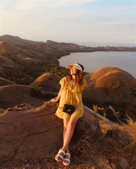 5 Spot Terbaik Melihat Sunset Di Labuan Bajo Romantis Abis