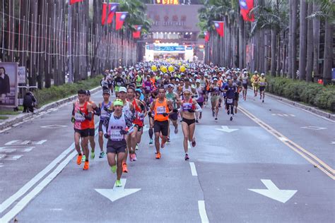 台北馬拉松／蔣介文全程開3分半 雷理莎配速348突破自我 路跑 運動 聯合新聞網