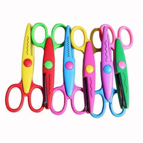 Set of 4 Craft Scissors - IONICATOYS