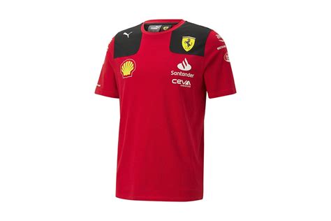 F1 Ferrari Ecco Il Vestiario Per La Stagione 2023