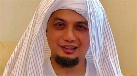 Selain Ustaz Arifin Ilham 5 Artis Ini Meninggal Dunia Di Bulan