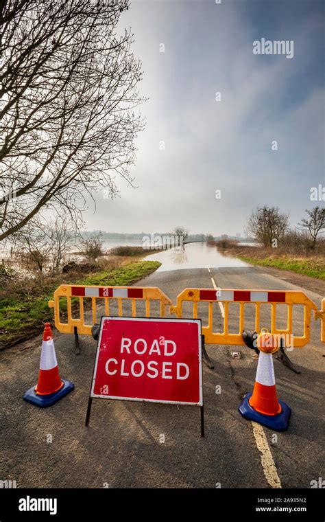 Road Closed Due To Flooding The Road To Eckington Bridge Over The