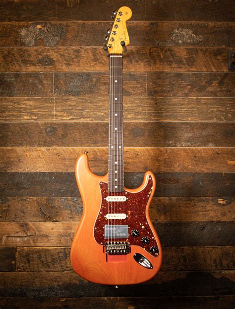 Fender Stories Collection Michael Landau Coma Stratocaster In Coma Red