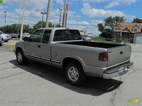 2001 Light Pewter Metallic Chevrolet S10 Ls Extended Cab 4x4 32268999 Photo 5