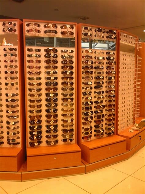 Glasses Display Solution Display Rack And Shelving Solutions