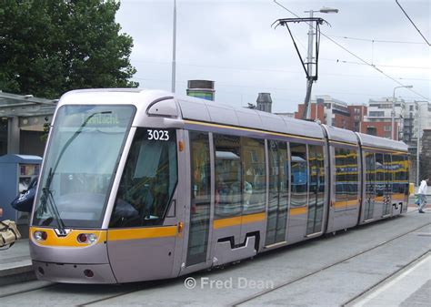 Luas Tram Luas Citadis Alstom Tram Outside Heus Flickr