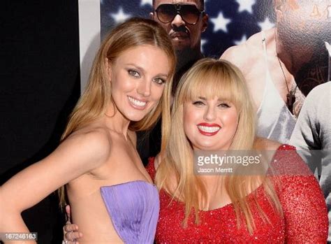 Actresses Bar Paly And Rebel Wilson Arrive At The Premiere Of News Photo Getty Images