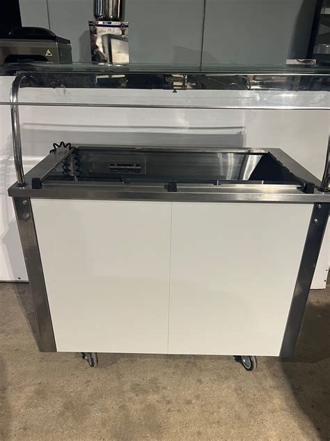 MOFFAT Hot Cupboard With Open Bain Marie CaterQuip
