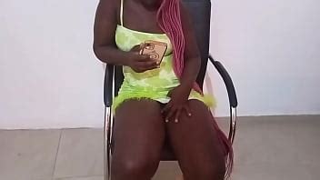 relajándose esperando dick XVIDEOS