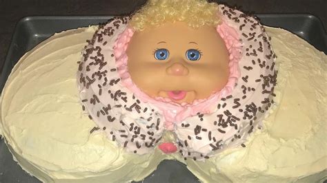 Kopf Guckt Aus Vagina Amy Schumers Irrer Babyshower Kuchen Promiflash De